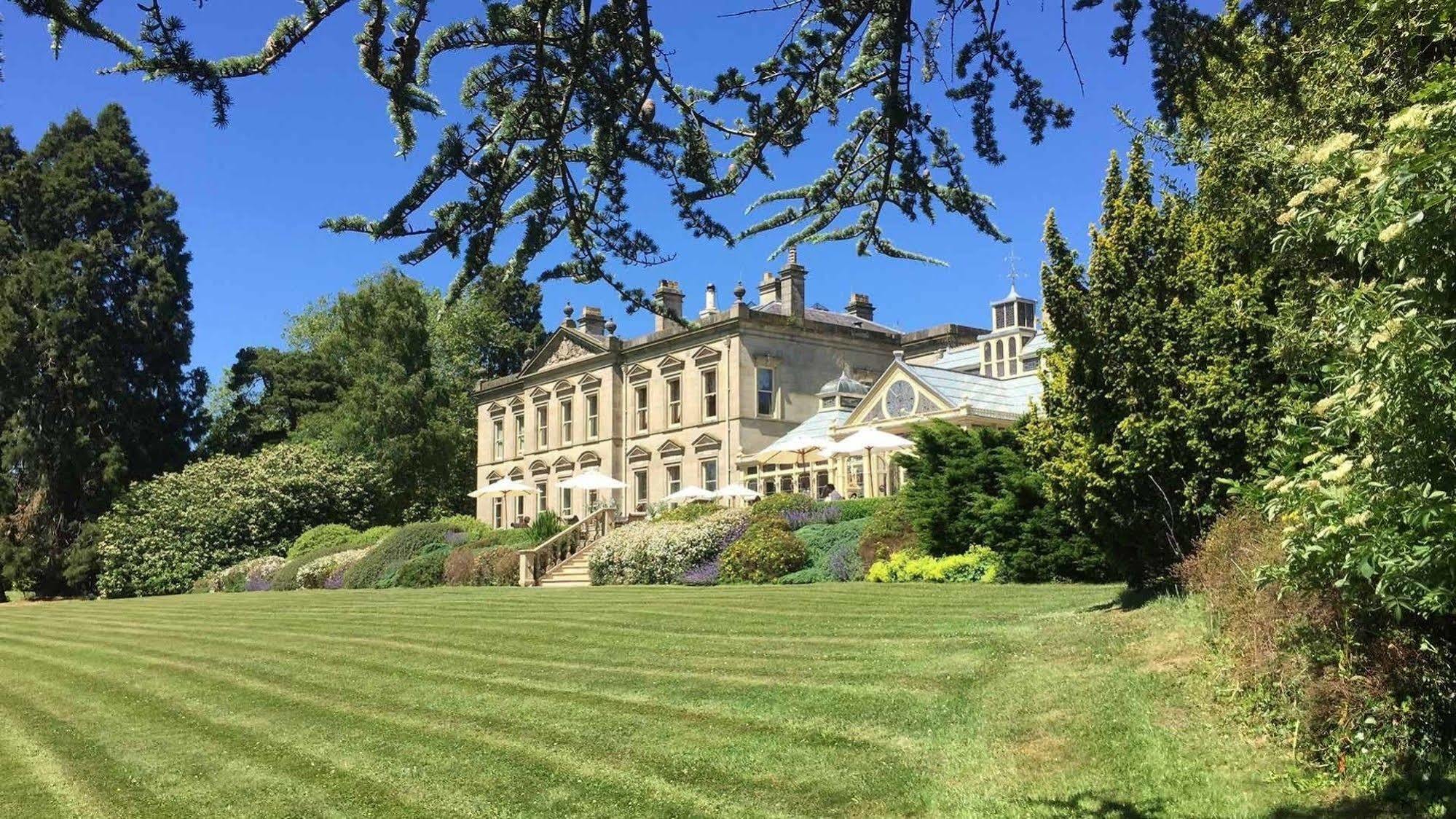 Kilworth House Hotel And Theatre Lutterworth Exterior photo